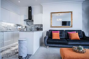 Caldey View - Luxury 2 Bedroom - Panorama - Tenby