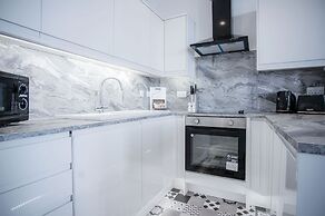 Caldey View - Luxury 2 Bedroom - Panorama - Tenby