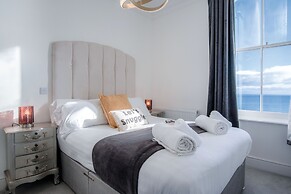 Caldey View - Luxury 2 Bedroom - Panorama - Tenby