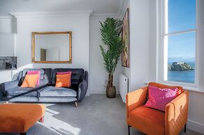 Caldey View - Luxury 2 Bedroom - Panorama - Tenby