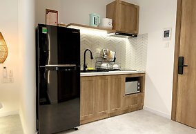 KIN WANDER TRUNG SON