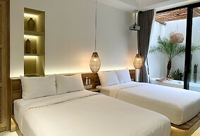 KIN WANDER TRUNG SON