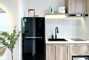 KIN WANDER TRUNG SON