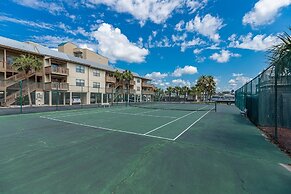 Lei Lani 108 2 Bedroom Condo by Redawning