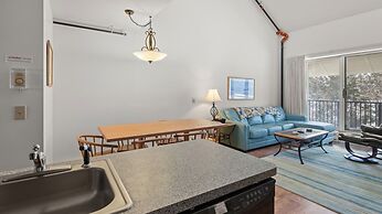 19 Mountainside 2 Bedroom Condo by RedAwning