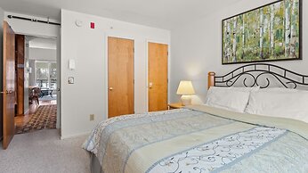 19 Mountainside 2 Bedroom Condo by RedAwning