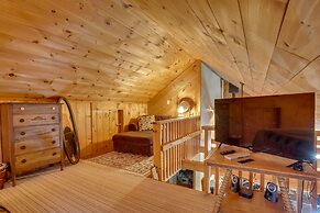 Lakefront Rhinelander Cabin w/ Dock & Fire Pit!
