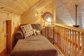 Lakefront Rhinelander Cabin w/ Dock & Fire Pit!