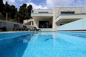 Euphoria Club 2 by Halkidiki Villas