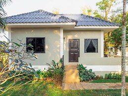 Isara Nai Yang Resort