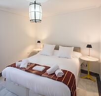 Rey de Sevilla Flats Arenal