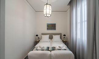 Rey de Sevilla Flats Arenal