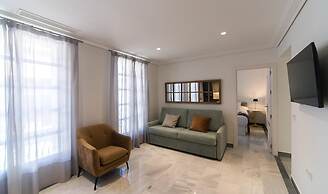 Rey de Sevilla Flats Arenal