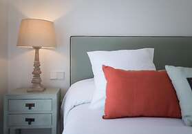 Rey de Sevilla Flats Arenal