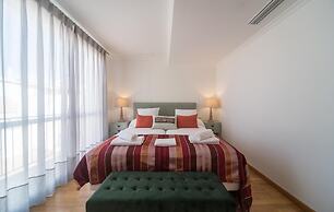 Rey de Sevilla Flats Arenal