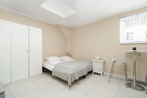 Comfortable Studio in Poznan by Renters