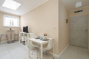 Comfortable Studio in Poznan by Renters