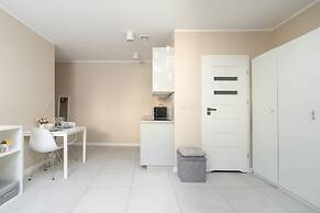 Comfortable Studio in Poznan by Renters