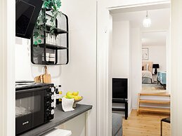 Sanders Tivoli 1- Lovely 2-bdr Apt Near Tivoli