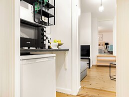 Sanders Tivoli 1- Lovely 2-bdr Apt Near Tivoli