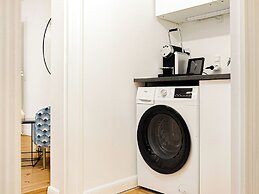 Sanders Tivoli 1- Lovely 2-bdr Apt Near Tivoli