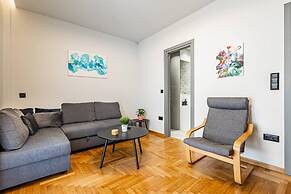 Philoxenia I Acropolis Museum