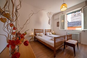 HouSmart Corte Galluzzi 7-2