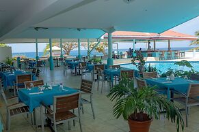 Crown Point Beach Hotel
