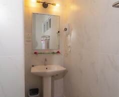 Crown Point Beach Hotel