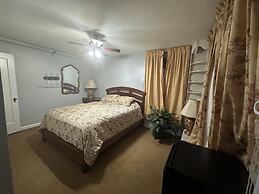 The Oaks B&B Hotel and Spiritual Center