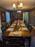 The Oaks B&B Hotel and Spiritual Center