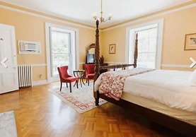 The Hamilton Hoppin House