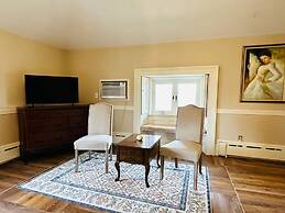 The Hamilton Hoppin House