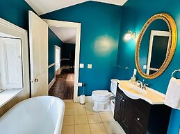 The Hamilton Hoppin House