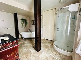 The Hamilton Hoppin House