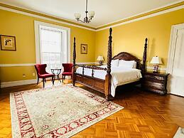 The Hamilton Hoppin House