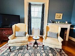 The Hamilton Hoppin House