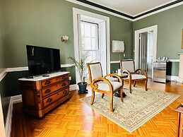 The Hamilton Hoppin House