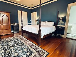 The Hamilton Hoppin House