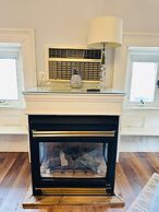 The Hamilton Hoppin House