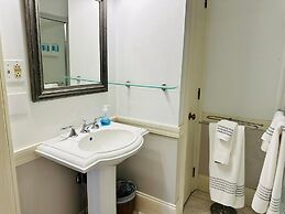 The Hamilton Hoppin House