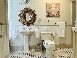 The Hamilton Hoppin House