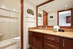Whaler Resort by KBM