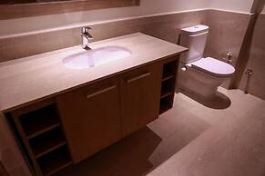 4 BDR Apt. - Boulevard Mivida