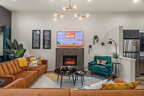 Charming Historic Gem Heart of Philly 2B