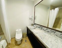 La Quinta by Wyndham Reynosa