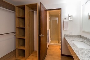 Altos Tower Apartamento de 3 habitaciones