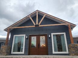 The Lakehouse Inn at Sledd Creek