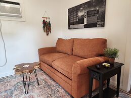 The Lakehouse Inn at Sledd Creek