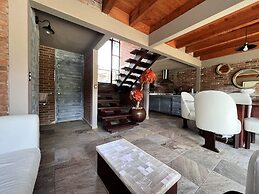 Casa Ndomi Valle de Bravo